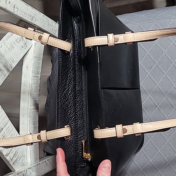 NWT Michael Kor Bedford Medium Black Peeble Tote Bag Cream Handles - Picture 4 of 13